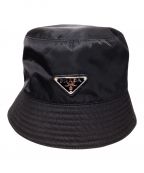 PRADAプラダ）の古着「Re-Nylon Bucket Hat（リナイロンバケットハット）」｜ブラック