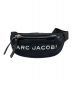 MARC JACOBS（マーク ジェイコブス）の古着「ボディーバッグ　M0016987-001」｜ブラック