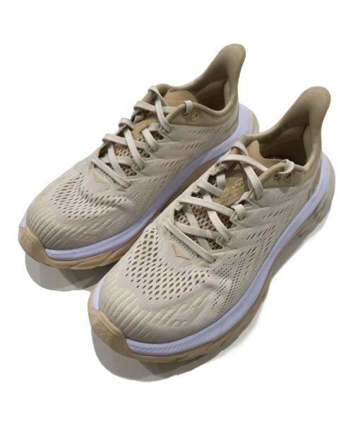 HOKAONEONE（ホカオネオネ）HOKAONEONE (ホカオネオネ) M CLIFTON EDGE ベージュ サイズ:23.5の古着・服飾アイテム