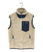 Patagoniaパタゴニア）の古着「CLASSIC RETRO-X VEST」｜アイボリー