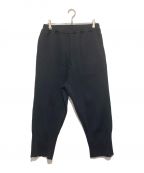 CFCLシーエフシーエル）の古着「FLUTED TAPERED PANTS」｜ブラック