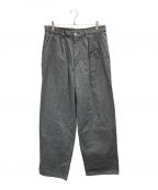 Graphpaperグラフペーパー）の古着「Colorfast Denim Two Tuck Pants」｜グレー