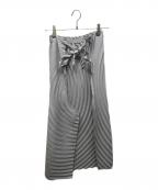 ISSEY MIYAKEイッセイミヤケ）の古着「RESONANT PLEATS SKIRT」｜グレー