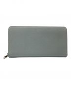 CELINEセリーヌ）の古着「LARGE ZIPPED WALLET IN GRANED CALFSKIN」｜ライトグレー