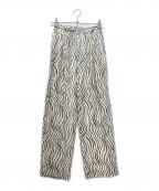 H BEAUTY&YOUTHエイチ ビューティー&ユース）の古着「WAVE PRINT 3TUCK PANTS」｜ホワイト×ブラック