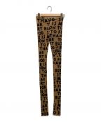 MM6 Maison Margielaエムエムシックス メゾンマルジェラ）の古着「Text Print Leggings」｜ベージュ