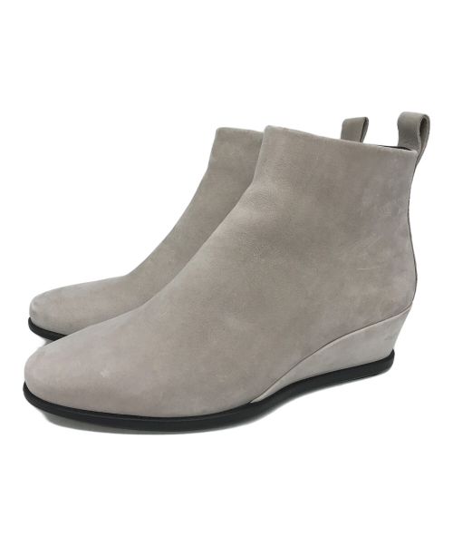 ECCO（エコー）ECCO (エコー) SHAPE 45 WEDGE　Ankle Boot  ベージュ サイズ:EU35の古着・服飾アイテム