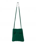 me ISSEY MIYAKEミーイッセイ ミヤケ）の古着「TRUNK PLEATS BAG」｜グリーン