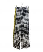 OFFWHITEオフホワイト）の古着「Monochrome Houndstooth Jacquard Wool Logo Trimmed Pants (モノクローム千鳥格子ジャカードウールロゴトリムパンツ)」｜ホワイト×ブラック