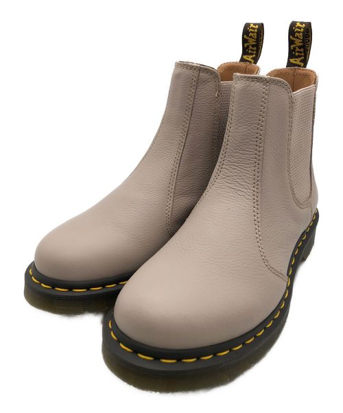 Dr.Martens（ドクターマーチン）Dr.Martens (ドクターマーチン) サイドゴアチェルシーブーツ ベージュ サイズ:25cmの古着・服飾アイテム