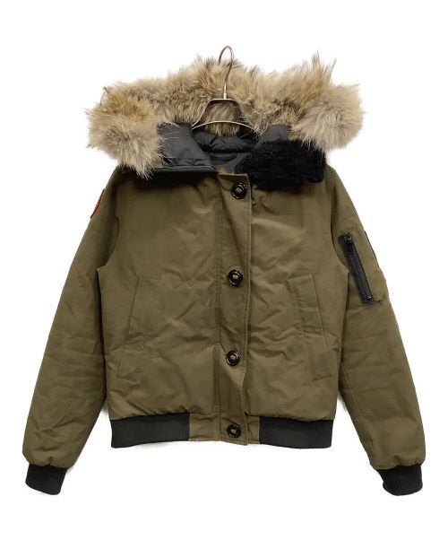 CANADA GOOSE（カナダグース）CANADA GOOSE (カナダグース) ラブラドールショートボンバーダウンジャケット カーキ×ブラック サイズ:Mの古着・服飾アイテム