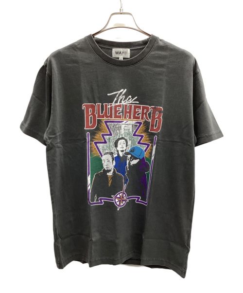 WAYP（ウェイプ）WAYP (ウェイプ) THE BLUE HERB THA BLUE HERB Tee byWAYP MUSIC グレー サイズ:XL 未使用品の古着・服飾アイテム