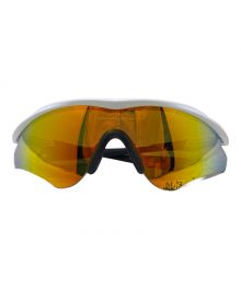 OAKLEY（オークリー）の古着「M2フレームサングラス」｜ホワイト