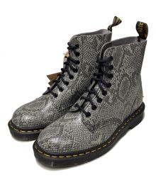 Dr.Martens（ドクターマーチン）の古着「8ホールブーツ」｜グレー