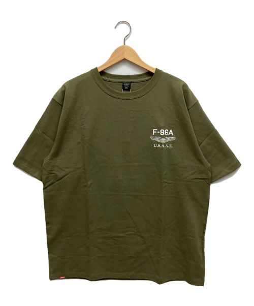 AVIREX（アヴィレックス）AVIREX (アヴィレックス) FLYING SHARKS T-SHIRT オリーブ サイズ:2XL 未使用品の古着・服飾アイテム