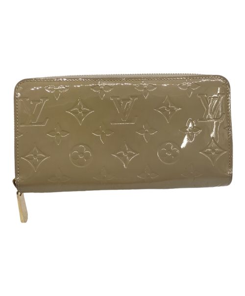 LOUIS VUITTON（ルイ ヴィトン）LOUIS VUITTON (ルイ ヴィトン) ラウンドファスナー財布 ヴェルニ ジッピー ウォレット ベージュプードルの古着・服飾アイテム