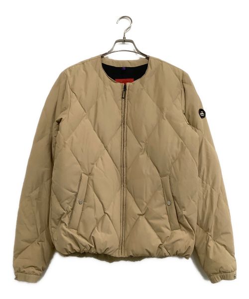 Yeti（イエティ）Yeti (イエティ) COLLARLESS DOWN JACKET ベージュ サイズ:Mの古着・服飾アイテム