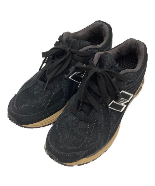 NEW BALANCE（ニューバランス）NEW BALANCE (ニューバランス) ローカットスニーカー ブラック×ベージュ サイズ:25.5cmの古着・服飾アイテム