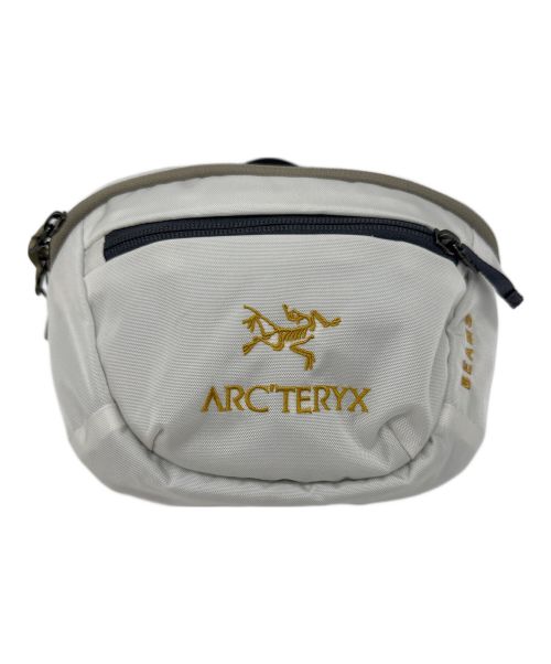 ARC'TERYX（アークテリクス）ARC'TERYX (アークテリクス) BEAMS (ビームス) ウエストバッグ ホワイトの古着・服飾アイテム