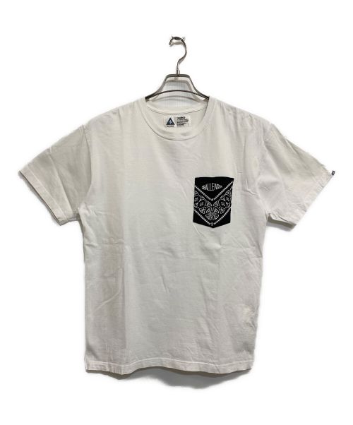 CHALLENGER（チャレンジャー）CHALLENGER (チャレンジャー) BANDANA POCKET TEE ホワイト×ブラック サイズ:XLの古着・服飾アイテム