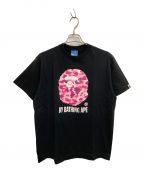 BAPE BY A BATHING APEベイプバイアベイシングエイプ）の古着「ABC CAMO BY BATHING APE TEE」｜ピンクカモ×ブラック