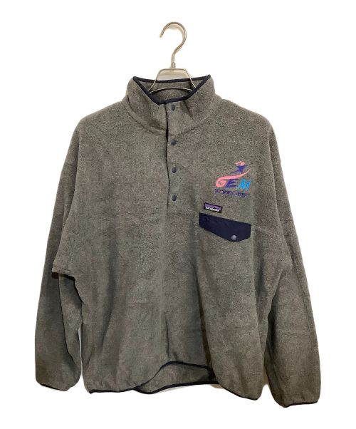 Patagonia（パタゴニア）Patagonia (パタゴニア) ライトウェイトシンチラスナップT グレー サイズ:US XLの古着・服飾アイテム