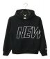 New Era（ニューエラ）の古着「PA TECH SWEAT PULLOVER HOODIE BIGLOGO」｜ブラック