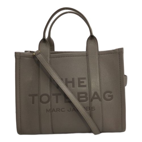 MARC JACOBS（マークジェイコブス）MARC JACOBS (マークジェイコブス) 2WAYレザートートバッグ 	THE TOTE BAG ブラウンの古着・服飾アイテム