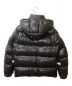 VALENTINO (ヴァレンティノ) MONCLER (モンクレール) VALENTINO×MONCLER　ダウンジャケット　14.720.010/0001-06 ブラック サイズ:48：60000円