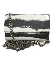 BURBERRY（バーバリー）の古着「ゼブラプリントチェーンコンパクトウォレット」｜ブラック×ホワイト