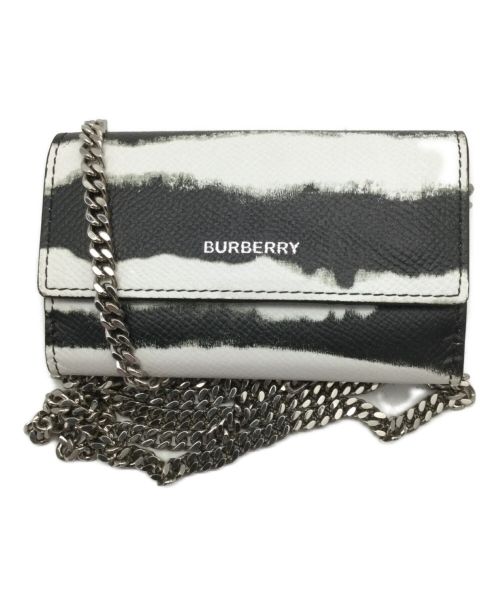 BURBERRY（バーバリー）BURBERRY (バーバリー) ゼブラプリントチェーンコンパクトウォレット ブラック×ホワイトの古着・服飾アイテム