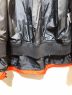 中古・古着 THE NORTH FACE (ザ ノース フェイス) マウンテンパーカー ブラック×レッド サイズ:M：10000円