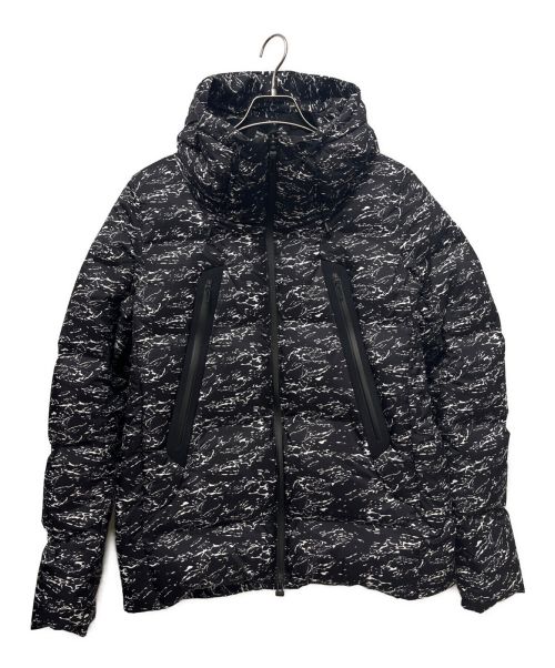 DESCENTE ALLTERRAIN（デザイント オルテライン）Descente ALLTERRAIN (デザイント オルテライン) atmos (アトモス) ダウンジャケット ブラック サイズ:Lの古着・服飾アイテム