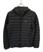 Patagoniaパタゴニア）の古着「DOWN SWEATER HOODY」｜ブラック