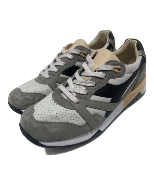 DIADORA HERITAGE（ディアドラ ヘリテージ）DIADORA HERITAGE (ディアドラ ヘリテージ) スニーカー グレー サイズ:27.5cmの古着・服飾アイテム