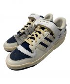 adidasアディダス）の古着「FORUM 84 LOW」｜ベージュ×ネイビー