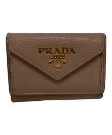 PRADA（プラダ）の古着「SAFFIANO　3つ折り財布」｜ベージュ