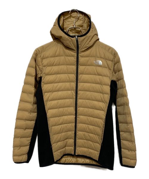 THE NORTH FACE（ザ ノース フェイス）THE NORTH FACE (ザ ノース フェイス) レッドランプロフーディ ベージュ サイズ:Mの古着・服飾アイテム