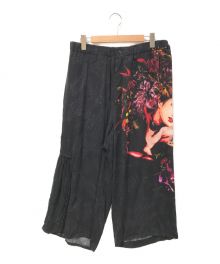 BLACK Scandal Yohji Yamamoto（ブラックスキャンダルヨウジヤマモト）の古着「Gather Drawstring Pants Print A/ワイドパンツ」｜ブラック×レッド