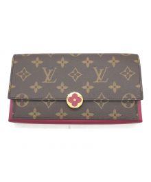 LOUIS VUITTON（ルイ ヴィトン）の古着「2つ折り財布」｜ブラウン