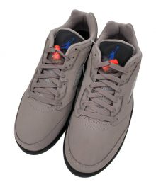 NIKE×Paris Saint-Germain（ナイキ×パリ・サン ジェルマン）の古着「AIR JORDAN 5 RETRO LOW”PSG”」｜ベージュ