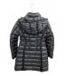 MONCLER (モンクレール) ダウンコート ブラック：100000円