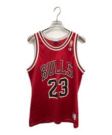 Champion（チャンピオン）の古着「NBA CHICAGO BULLS(シカゴ・ブルズ) "23-MICHAEL JORDAN" ゲームシャツ」｜レッド