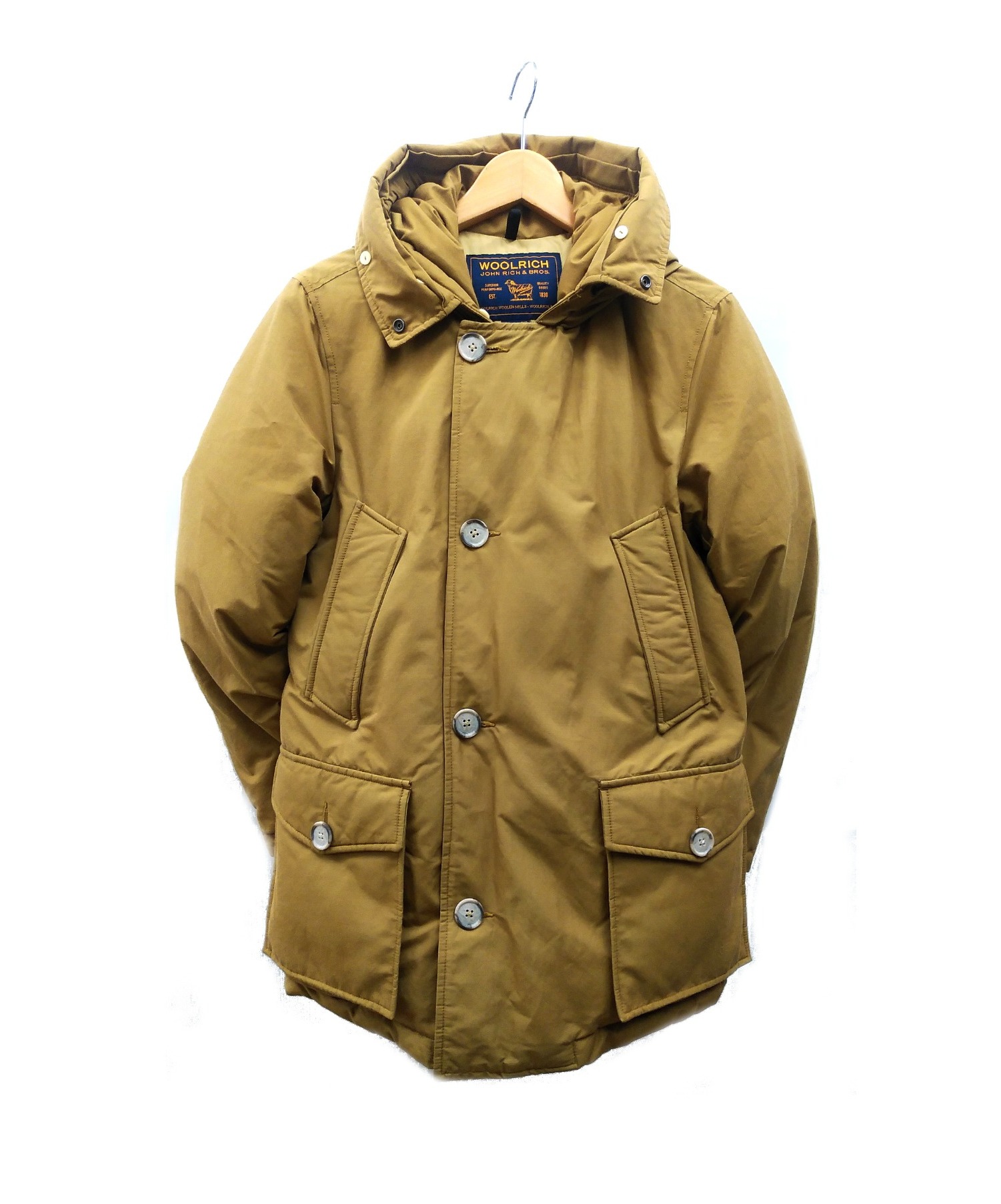 中古 古着通販 Woolrich ウールリッチ アークティックパーカ ベージュ サイズ Usa Xxs Eu Xs 冬物 ブランド 古着通販 トレファク公式 Trefac Fashion