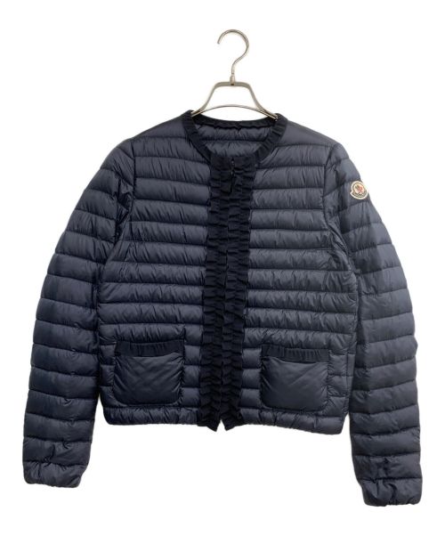 MONCLER（モンクレール）MONCLER (モンクレール) フリルライトダウンジャケット ブラックの古着・服飾アイテム