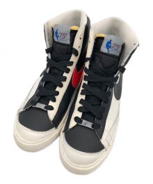 NIKE×NBA（ナイキ×エヌビーエー）の古着「BLAZER MID 77 EMB」｜ホワイト×ブラック