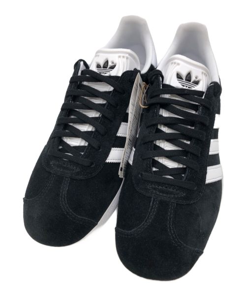 adidas（アディダス）adidas (アディダス) GAZELLE ブラック サイズ:25 未使用品の古着・服飾アイテム