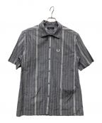 FRED PERRYフレッドペリー）の古着「FINE STRIPE POCKET SHIRT」｜グレー