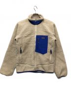 Patagoniaパタゴニア）の古着「CLASSIC RETRO-X JACKET」｜アイボリー×ブルー