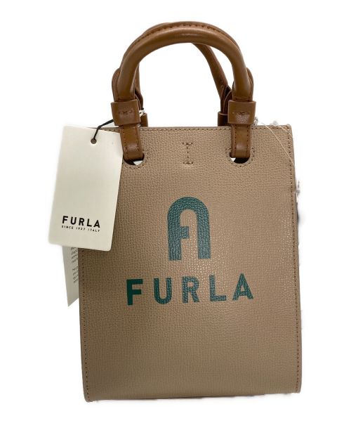 FURLA（フルラ）FURLA (フルラ) VARSITY STYLE ベージュの古着・服飾アイテム